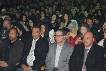 والي الجهة يواكب مهرجان الشباب للموسيقى بالقصرين