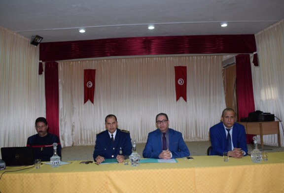 والي القصرين يشرف على جلسة اللجنة الجهوية لتفادي الكوارث  و مجابهتها و تنظيم النجدة