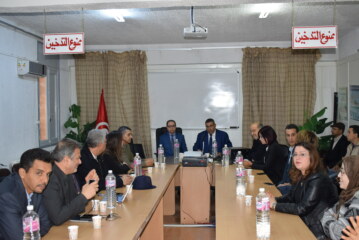 والي الجهة يحضر إفتتاح يوم تكويني حول جراحة الفتق بالمنظار بالمستشفى الجهوي بالقصرين